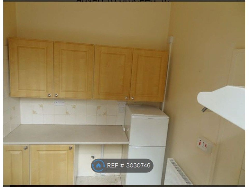 Property photo 3 of 4