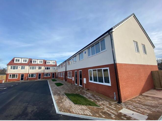 Property photo 1 of 7