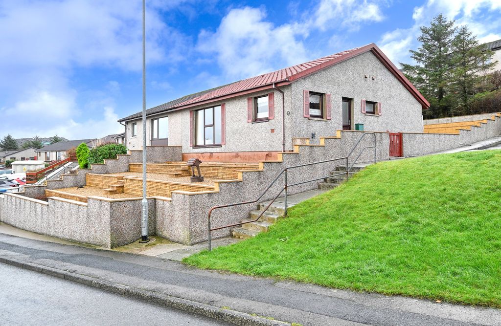 Property photo 1 of 35