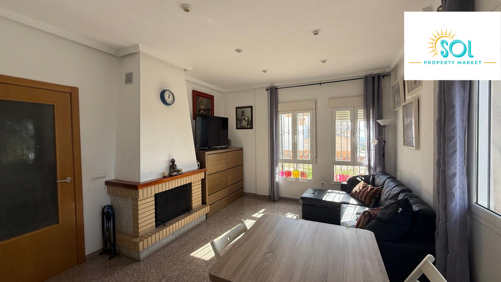 Property photo 2 of 7