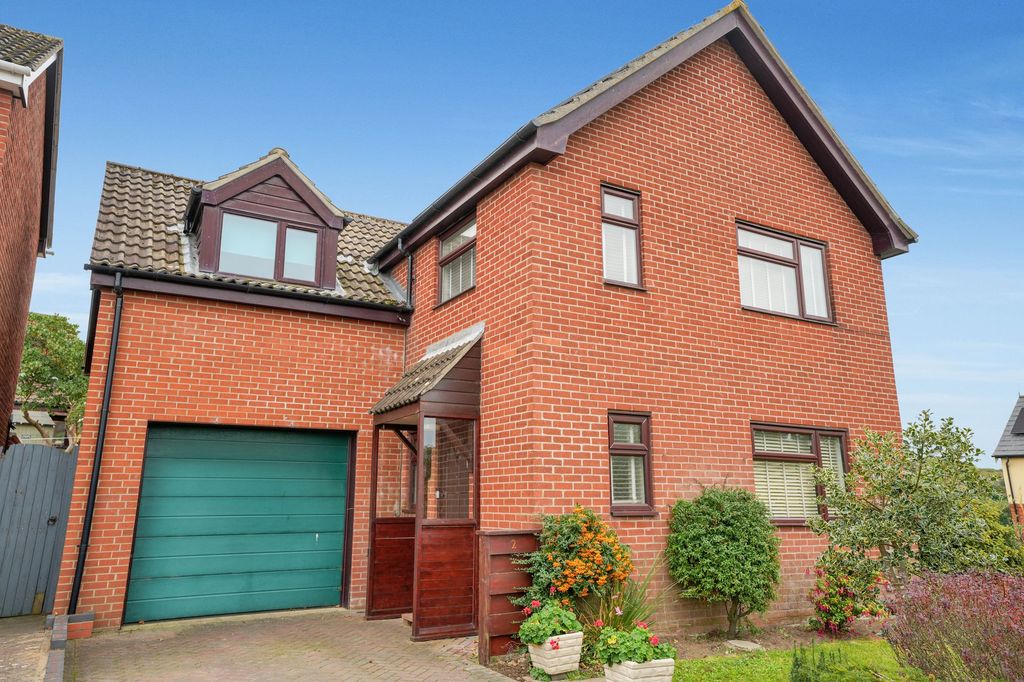 Property photo 1 of 30