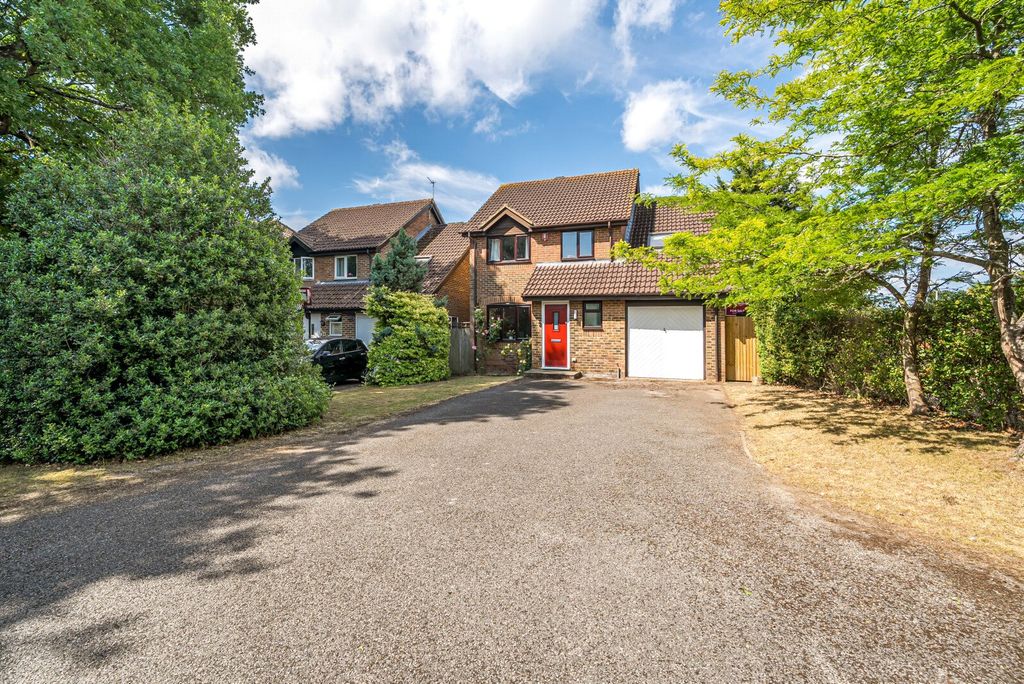 Property photo 1 of 22 Picture No. 28