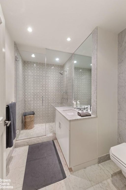 Property photo 3 of 3 <Alttext/>