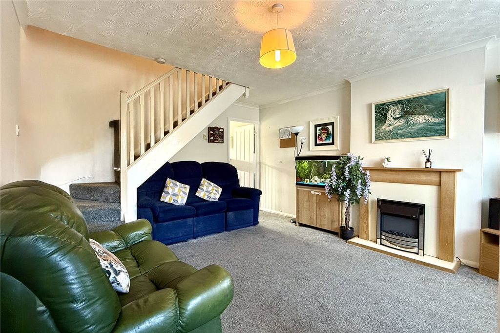 Property photo 2 of 14 Picture No. 12