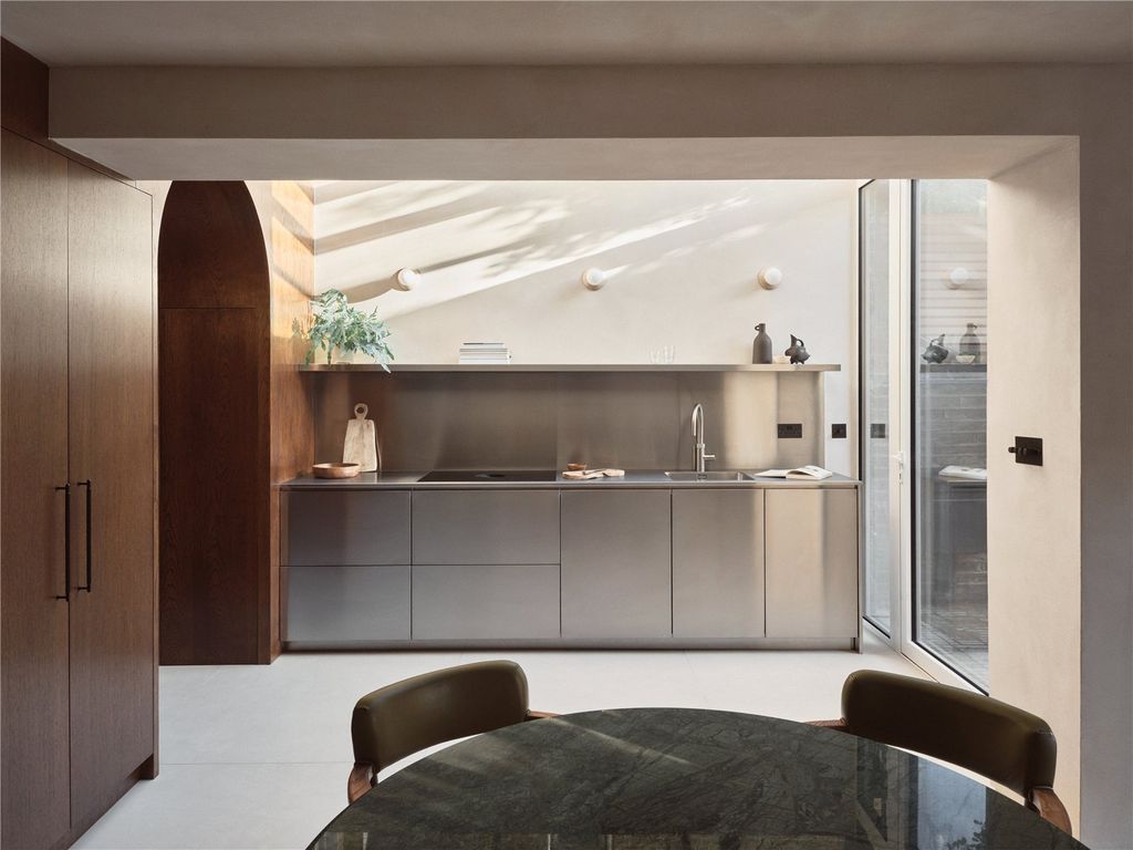 Property photo 1 of 18 Picture No. 49