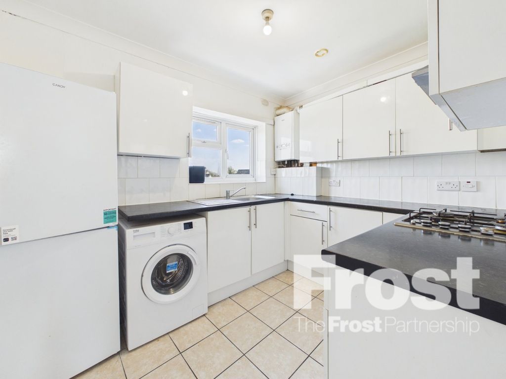 Property photo 3 of 6 Picture No. 04