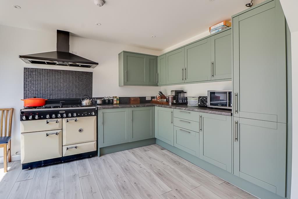 Property photo 1 of 29 Kitchen