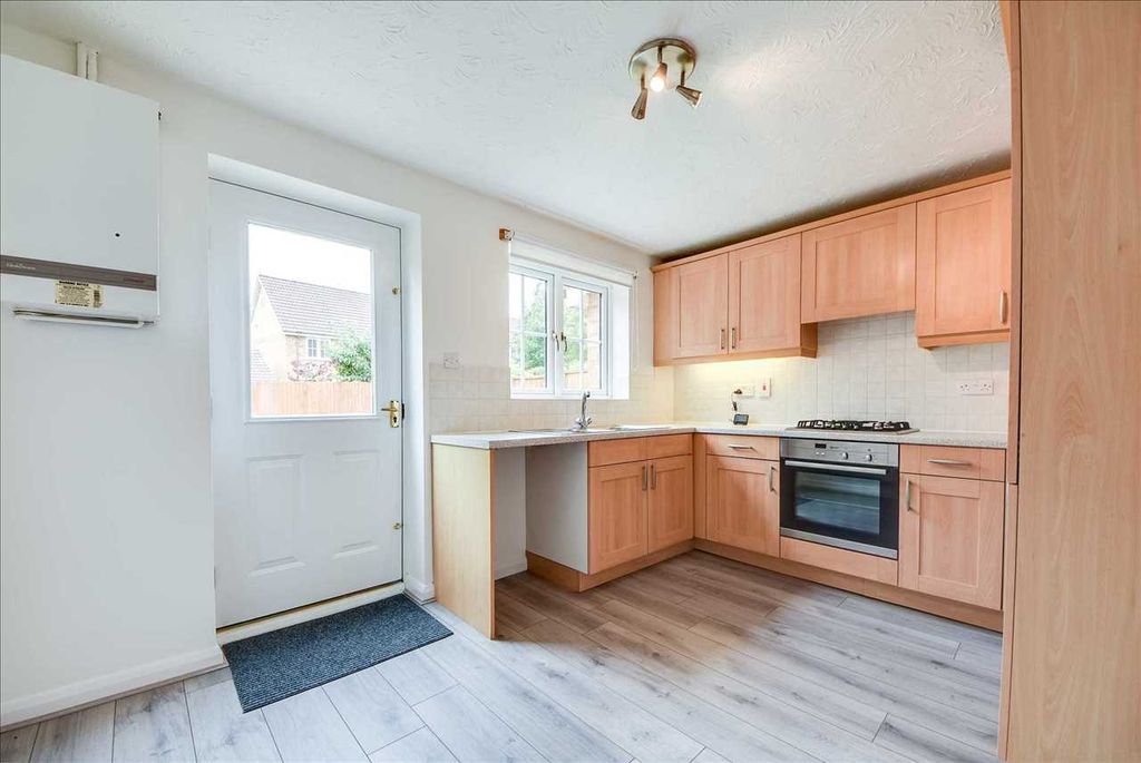 Property photo 3 of 9
