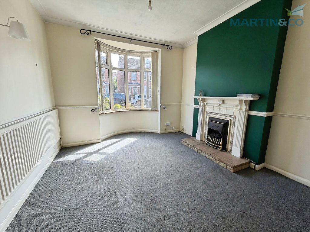Property photo 2 of 24 F02E12Ef-Img_1574