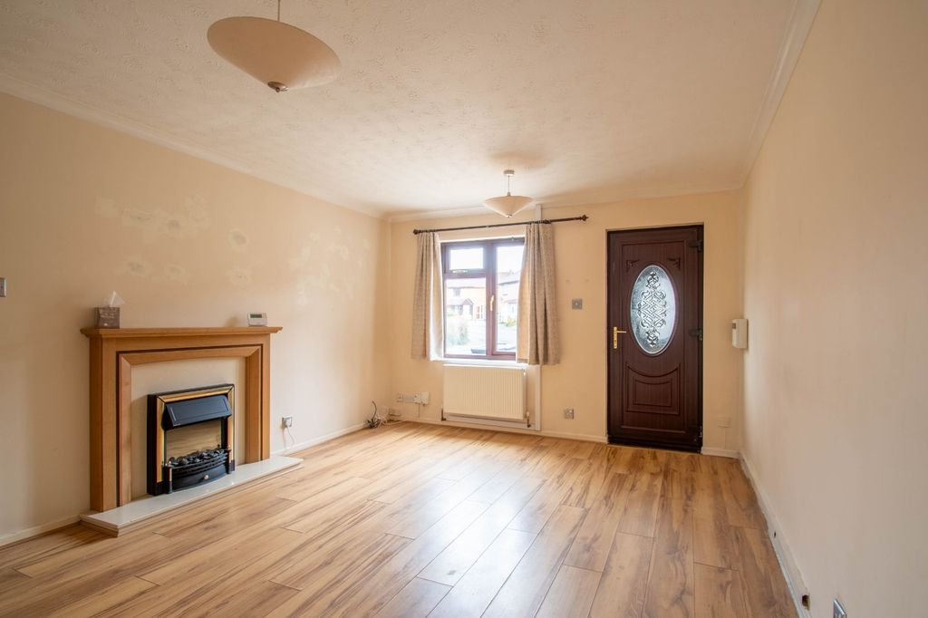 Property photo 2 of 14 Picture No. 10