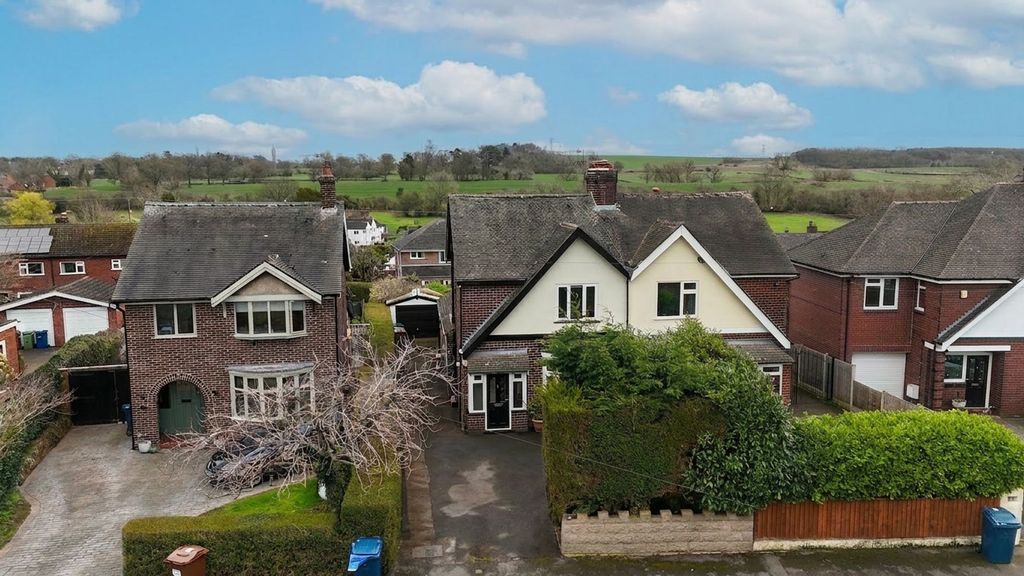 Property photo 1 of 31