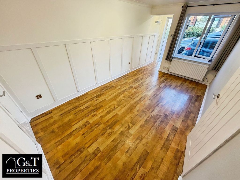 Property photo 3 of 8 Reception Room