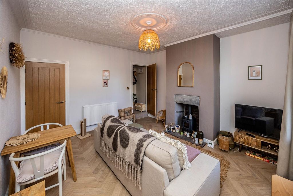 Property photo 3 of 20 14Wsbrig-150126-5.Jpg