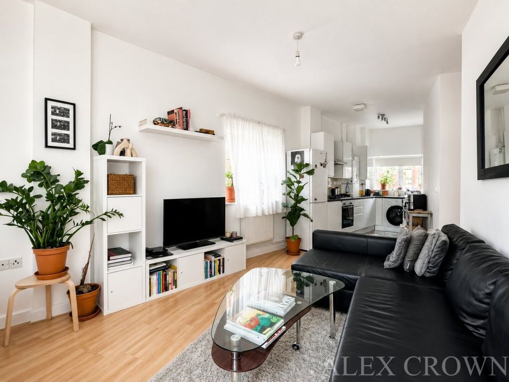 Property photo 1 of 9