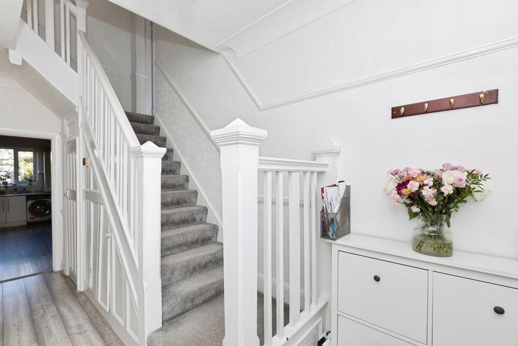 Property photo 2 of 24 Pbox-Img.Jpg