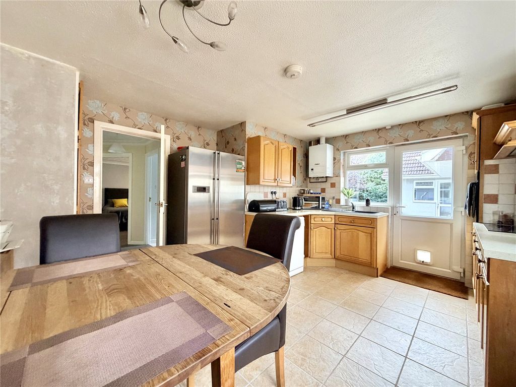 Property photo 3 of 11 Picture No. 10