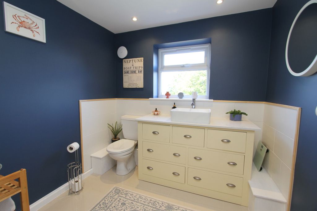 Additional image 26 of 5 bed detached house for salePrideaux Road, Eastbourne BN21