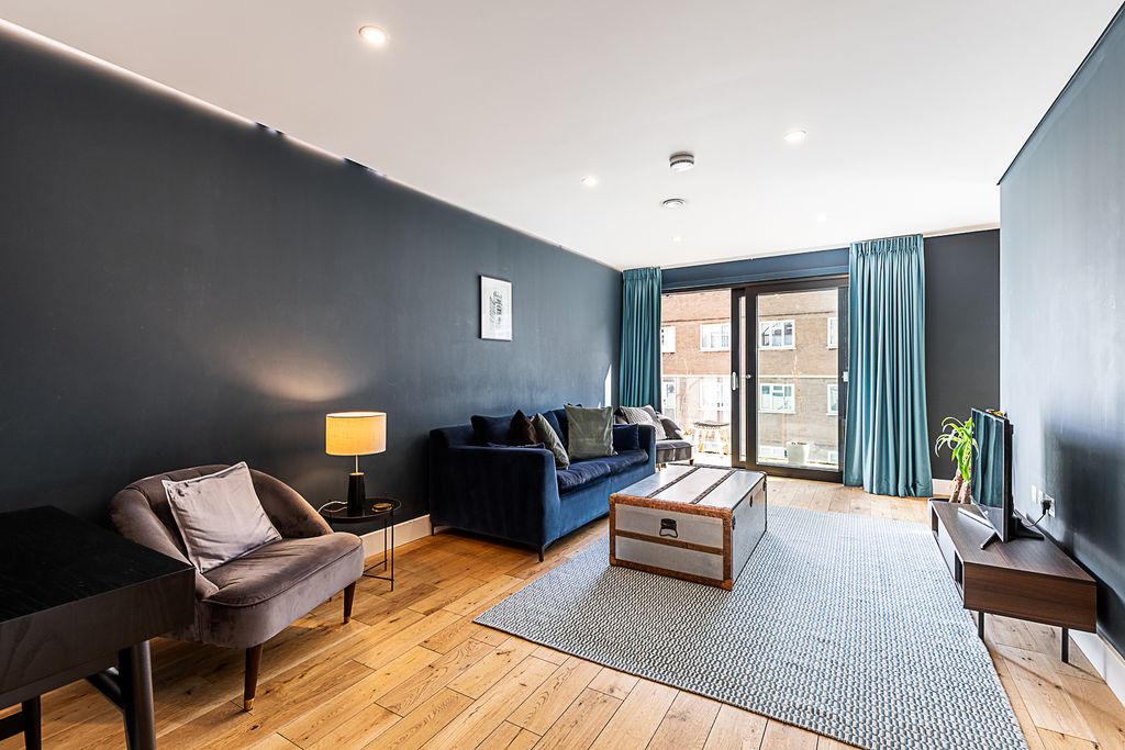 Property photo 2 of 29