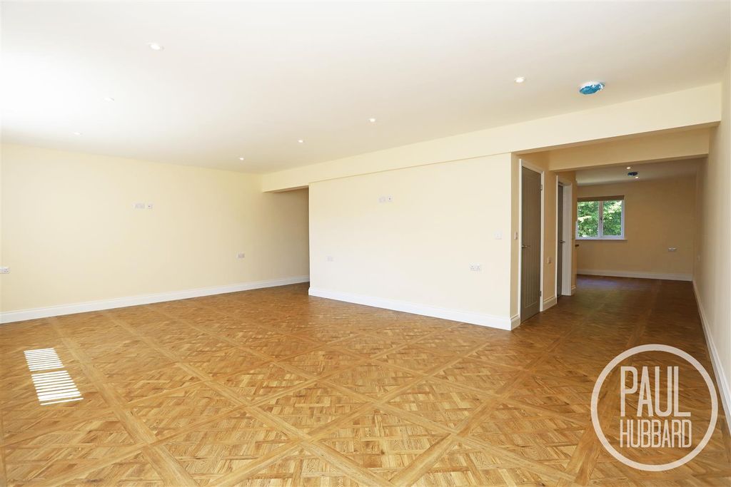 Property photo 2 of 21 Img_4671.Jpg