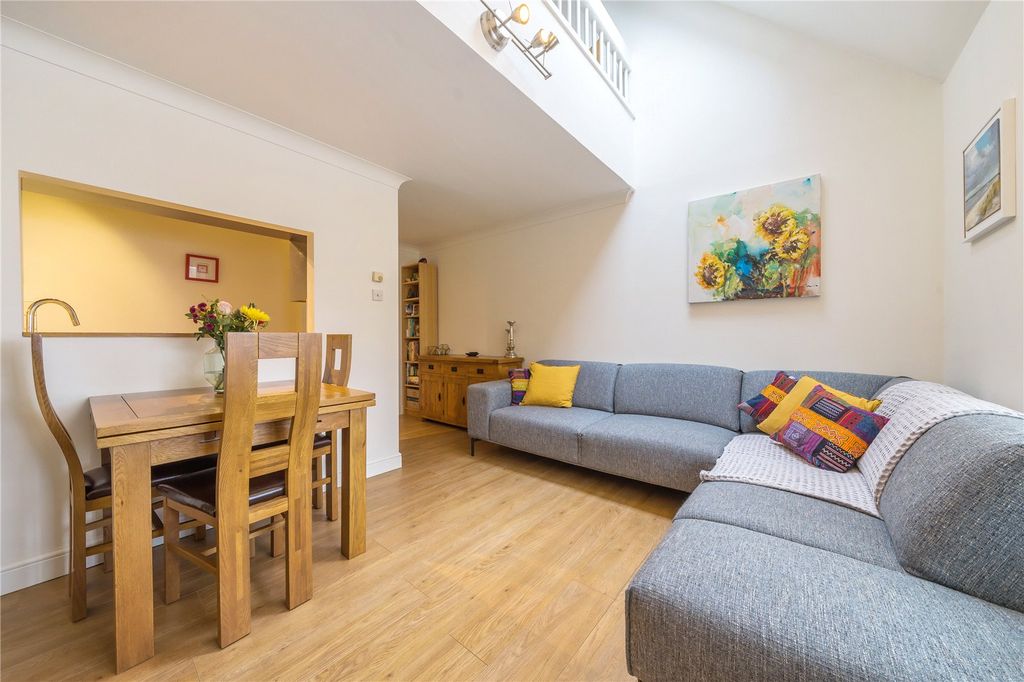 Property photo 3 of 11 Picture No. 04