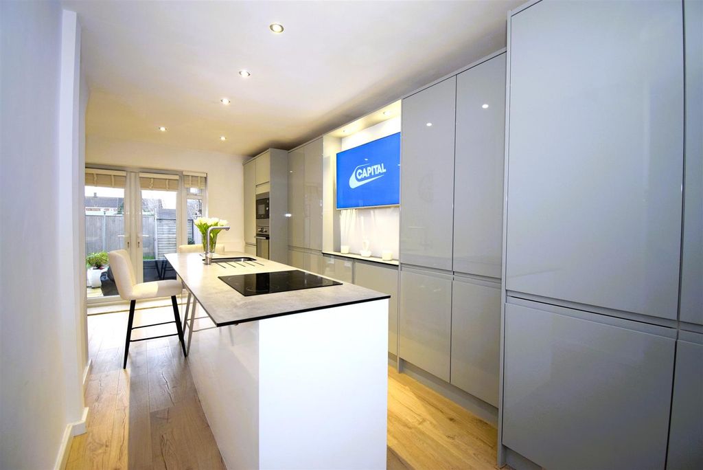 Property photo 2 of 26 Dsc_0010.Jpg