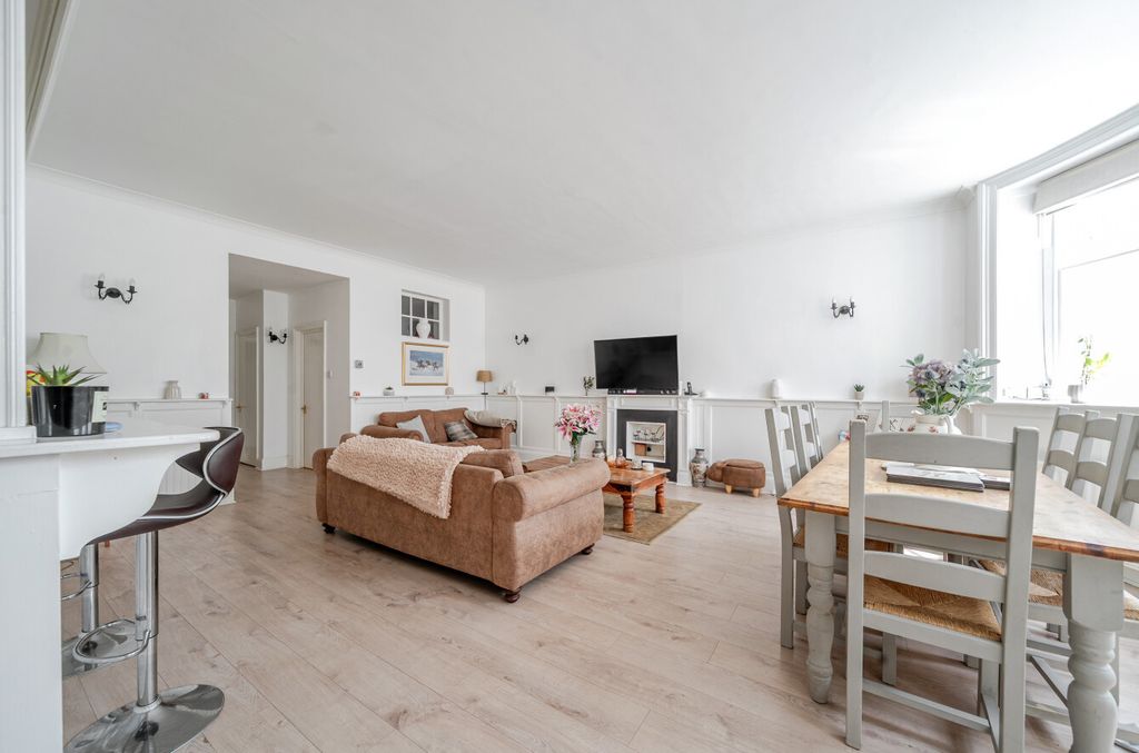 Property photo 3 of 16 1493648-4-6A6392c...