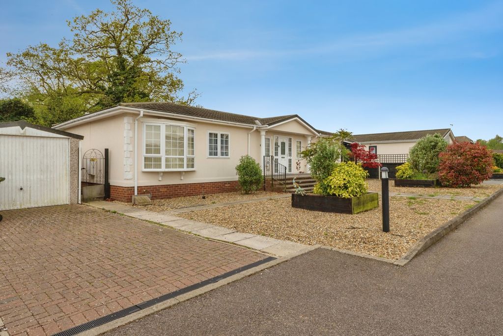 Property photo 1 of 19 Pbox-Img.Jpg