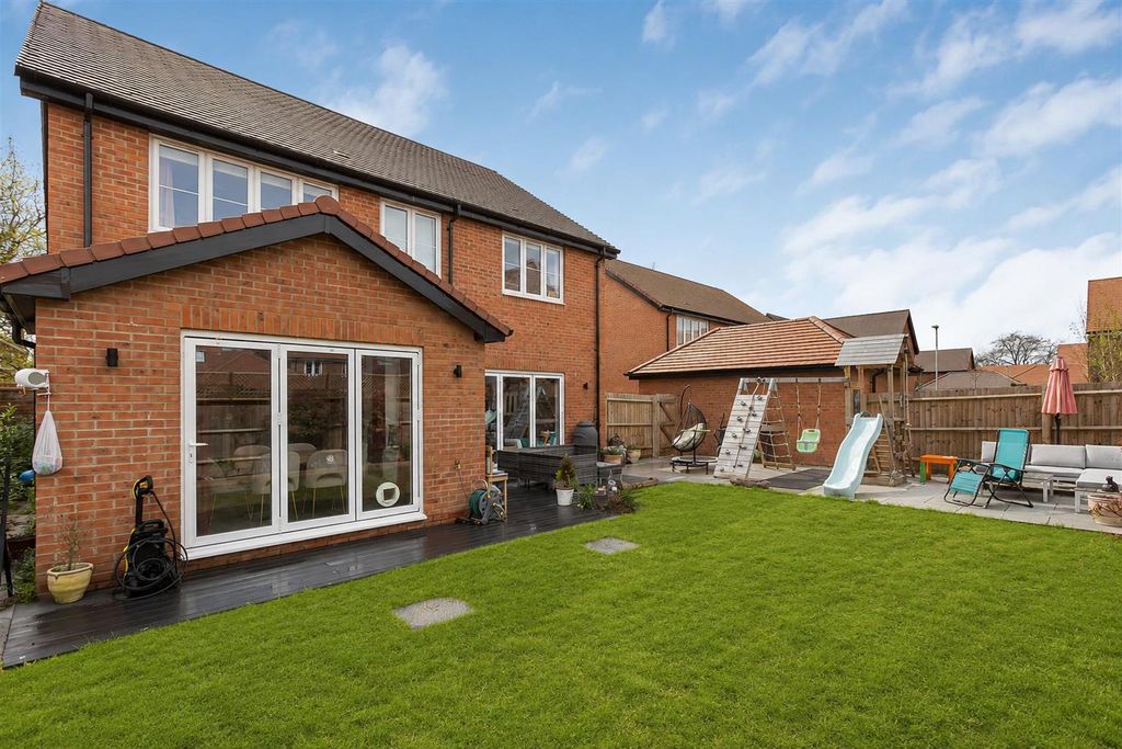 Additional image 16 of 4 bed detached house for saleThompson Way, Hertford SG13