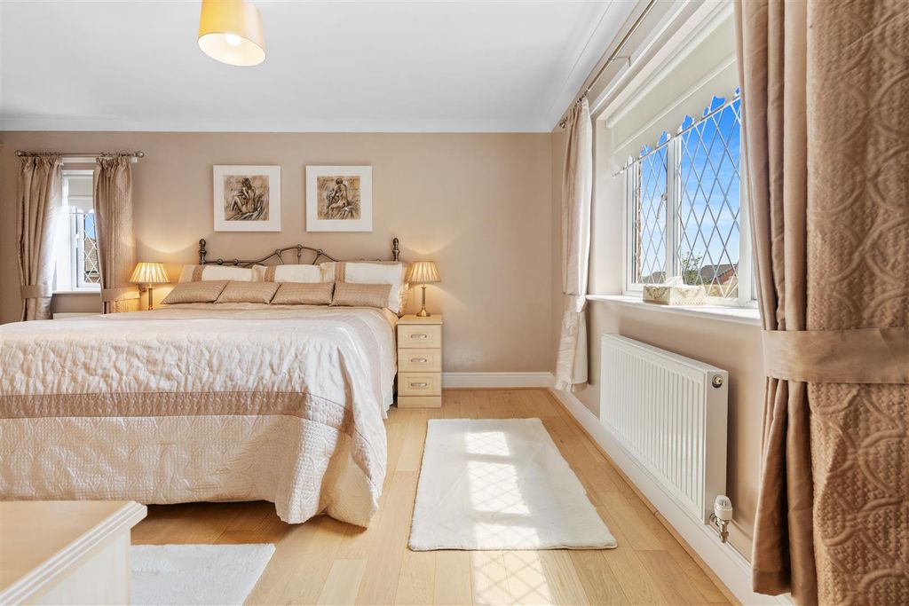 Additional image 23 of 5 bed detached house for saleSnowdrop Road, Hartlepool TS26