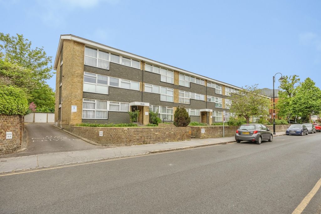 Property photo 1 of 19 Pbox-Img.Jpg
