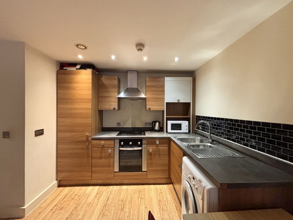 Property photo 3 of 11 Img_8073