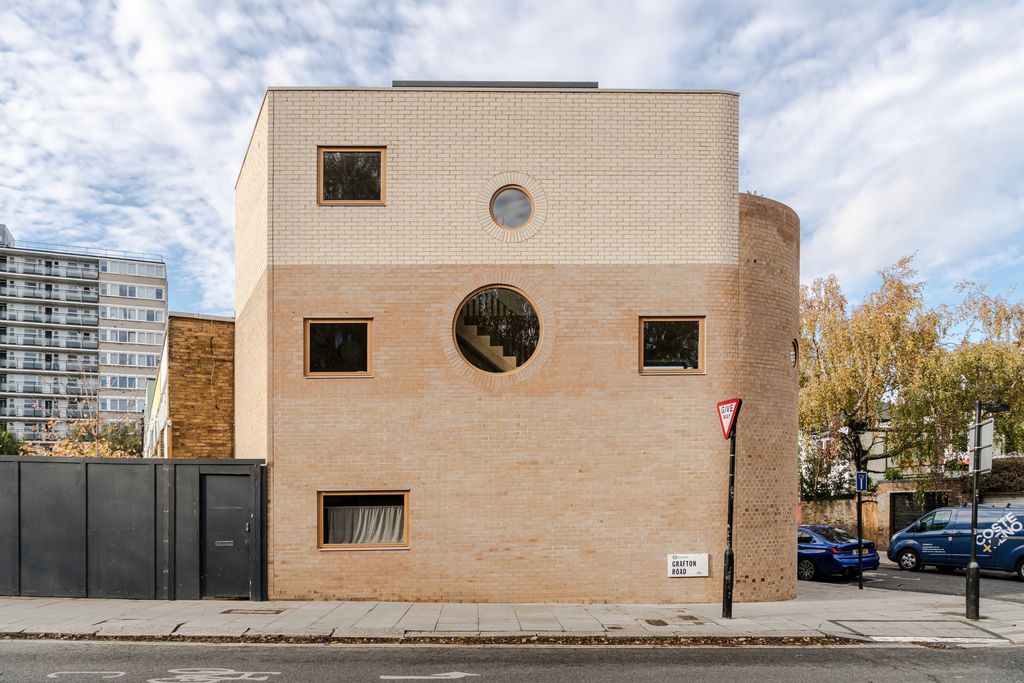 Property photo 2 of 29 319659 - A0Op6000003Wmj7Mak_N94.Jpg