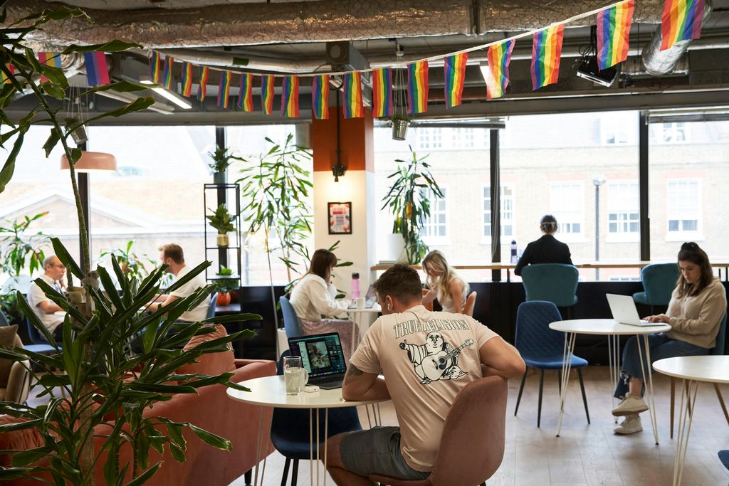 Property photo 2 of 13 Bm Breakout Space.Jpg