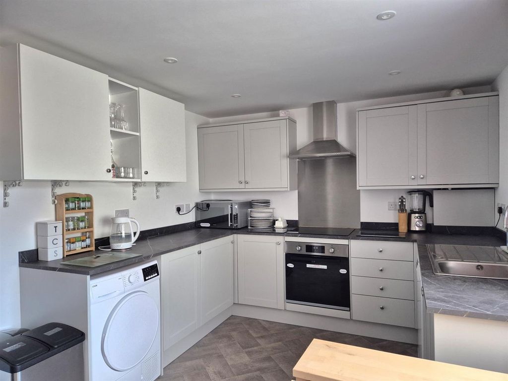 Property photo 3 of 10 20260127_101702_Resized.Jpg