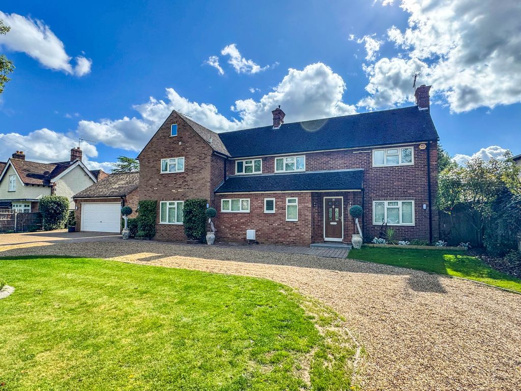 Property photo 1 of 58 8