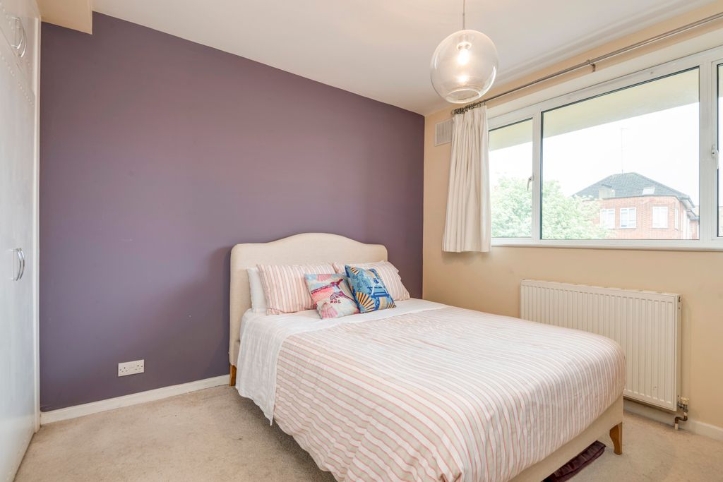 Property photo 3 of 17 Front