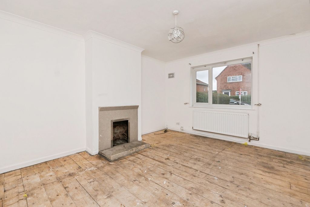 Property photo 3 of 19 Pbox-Img.Jpg