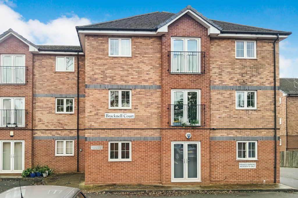 Property photo 2 of 3 Flat 15, Bracknell Court, 4 Lady Bracknell Mews, Birmingham, B31 2Fd