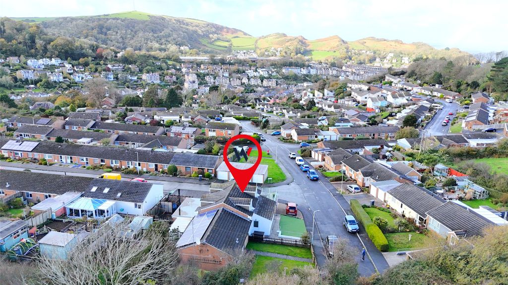 Property photo 2 of 18 2 - Picture No. 02