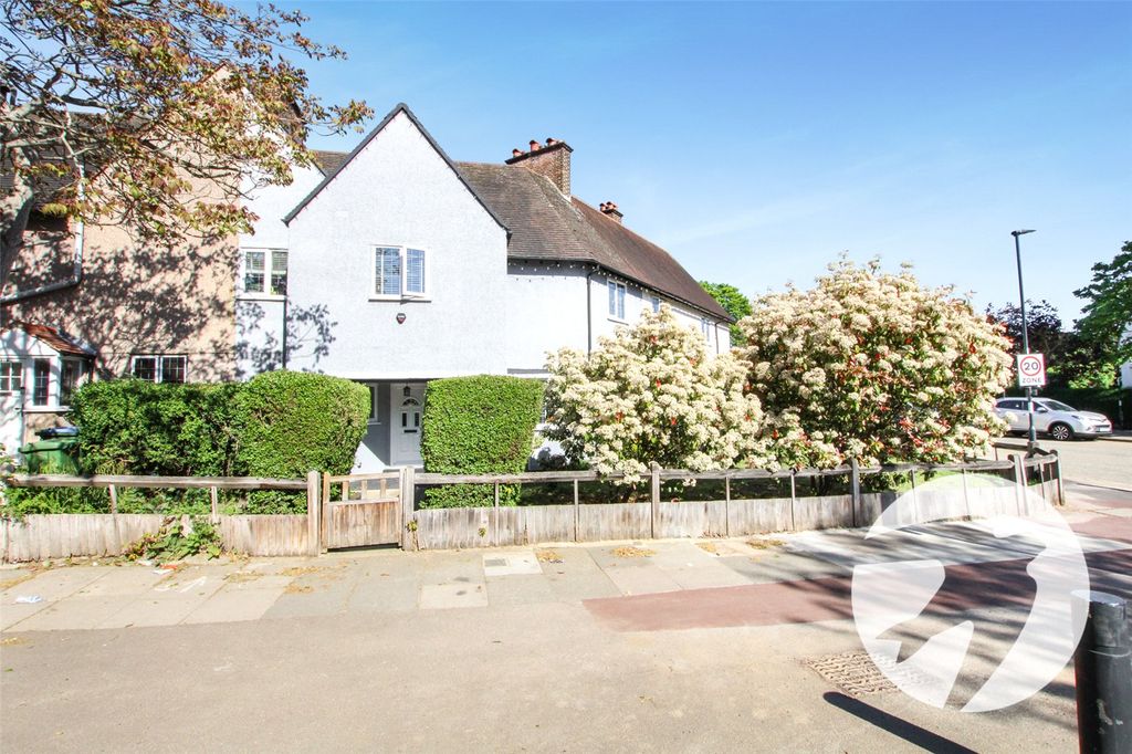 Property photo 1 of 20 Picture No. 21