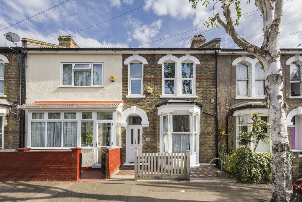 Property photo 1 of 13