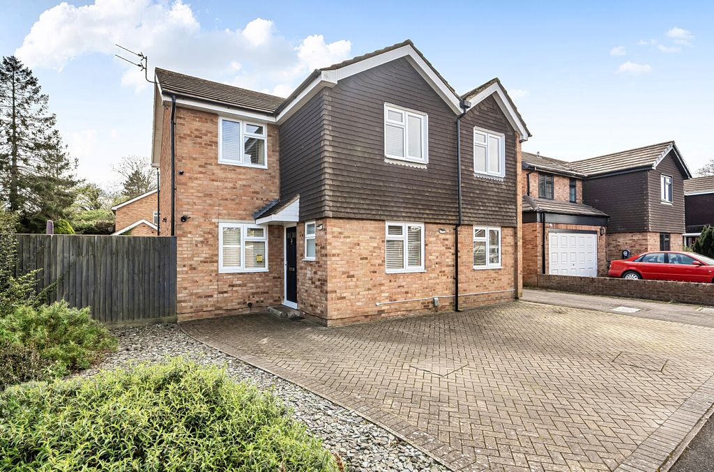 Property photo 1 of 13 1434278169c54452B2E1B