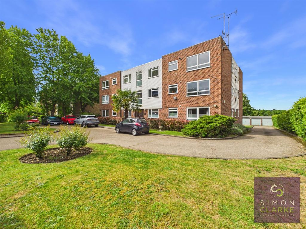 Property photo 1 of 10 Cam05425G0-Pr0120-Still020.Jpg