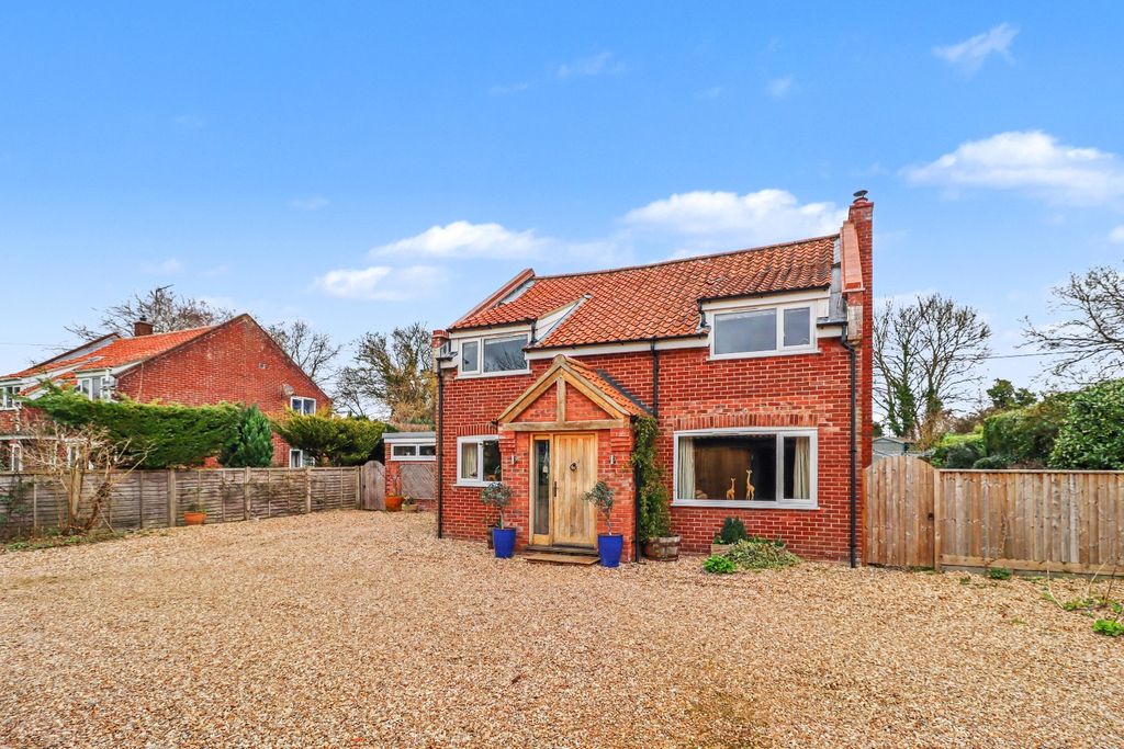 Property photo 2 of 42 4745444