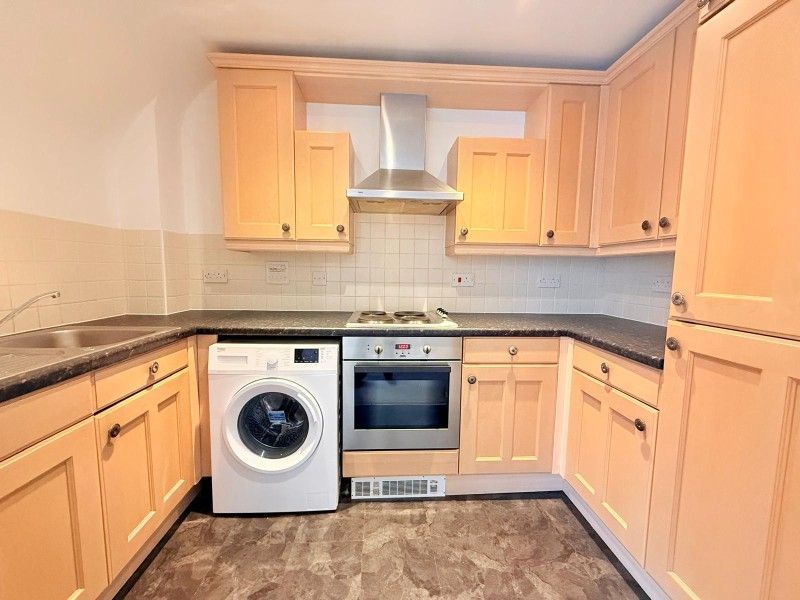 Property photo 3 of 9