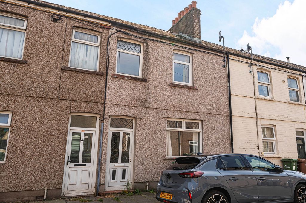 Property photo 1 of 14
