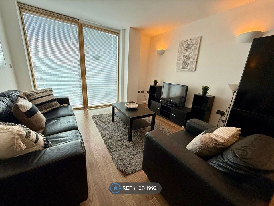 Property photo 3 of 17