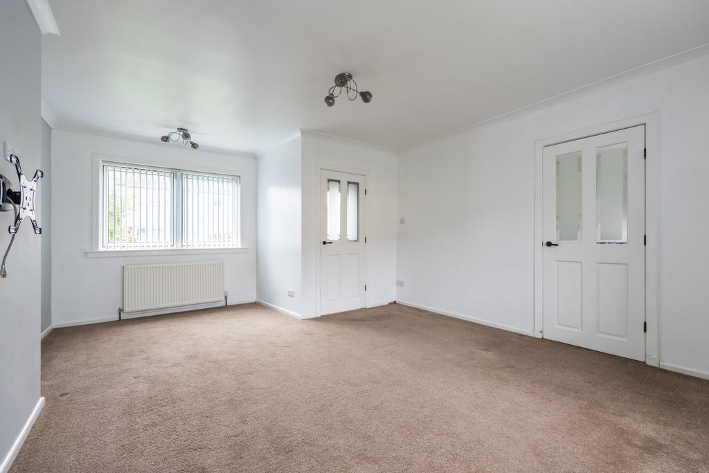 Property photo 3 of 14 Property Image 3