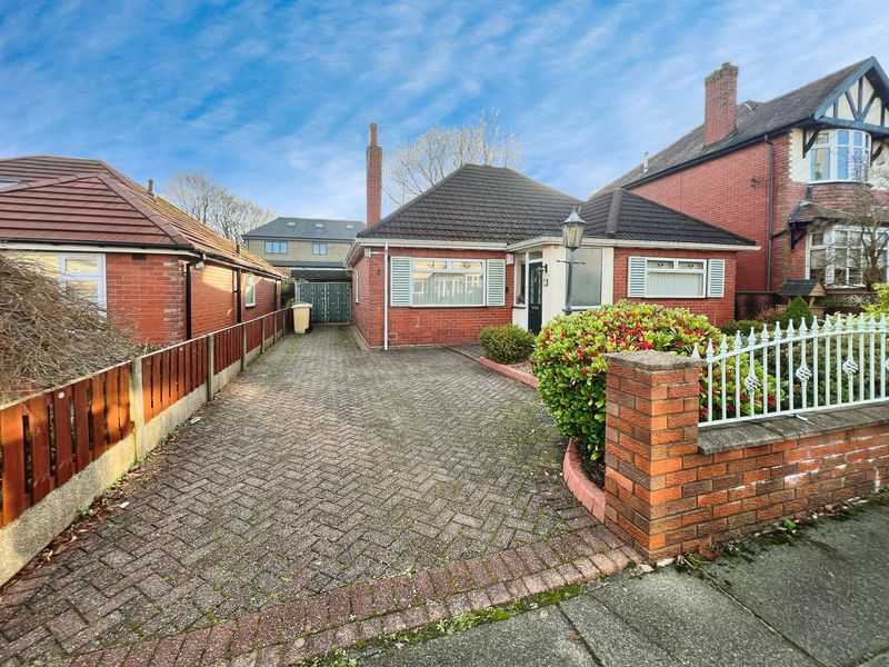 Property photo 1 of 17 Front External