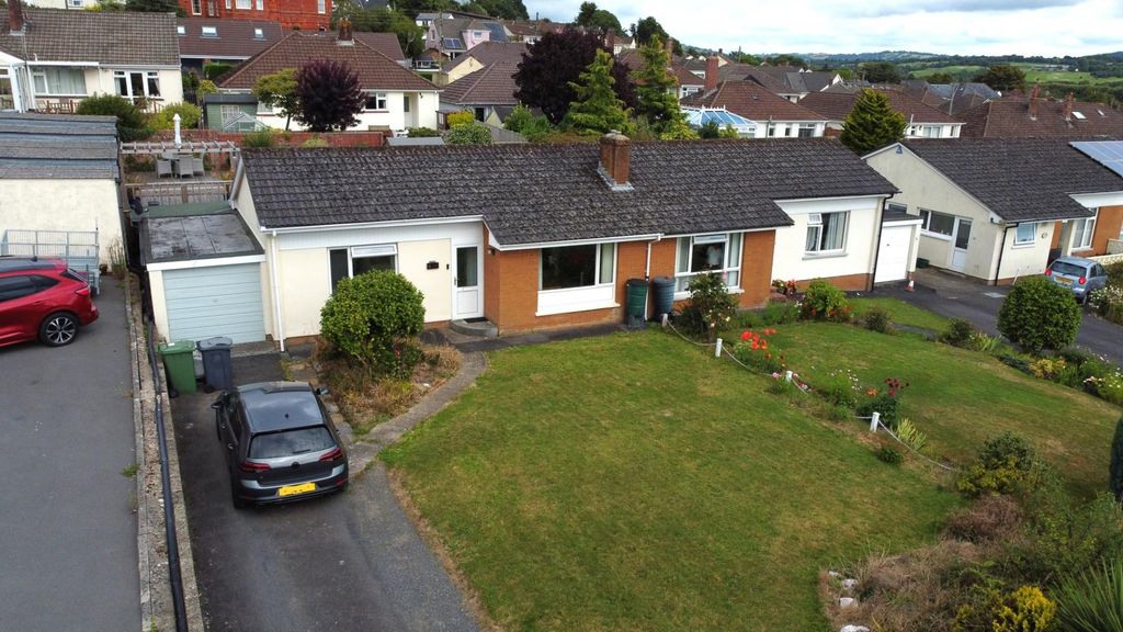Property photo 1 of 13 Dji_Fly_20250728_165748_345_1753718296266_Photo_Op